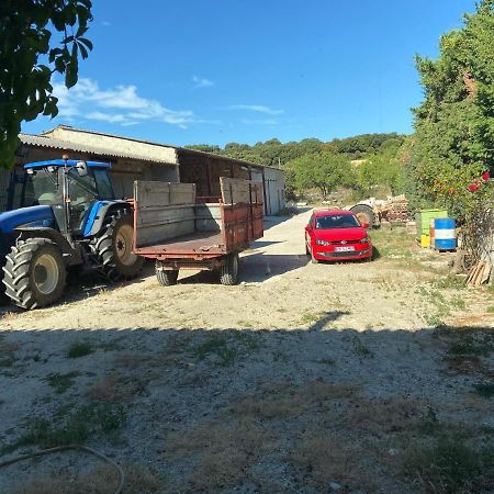 Gîte à la ferme Clansayes Esterno foto